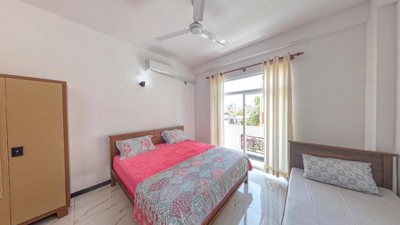 Ocean Breeze Apartment קולומבו מראה חיצוני תמונה