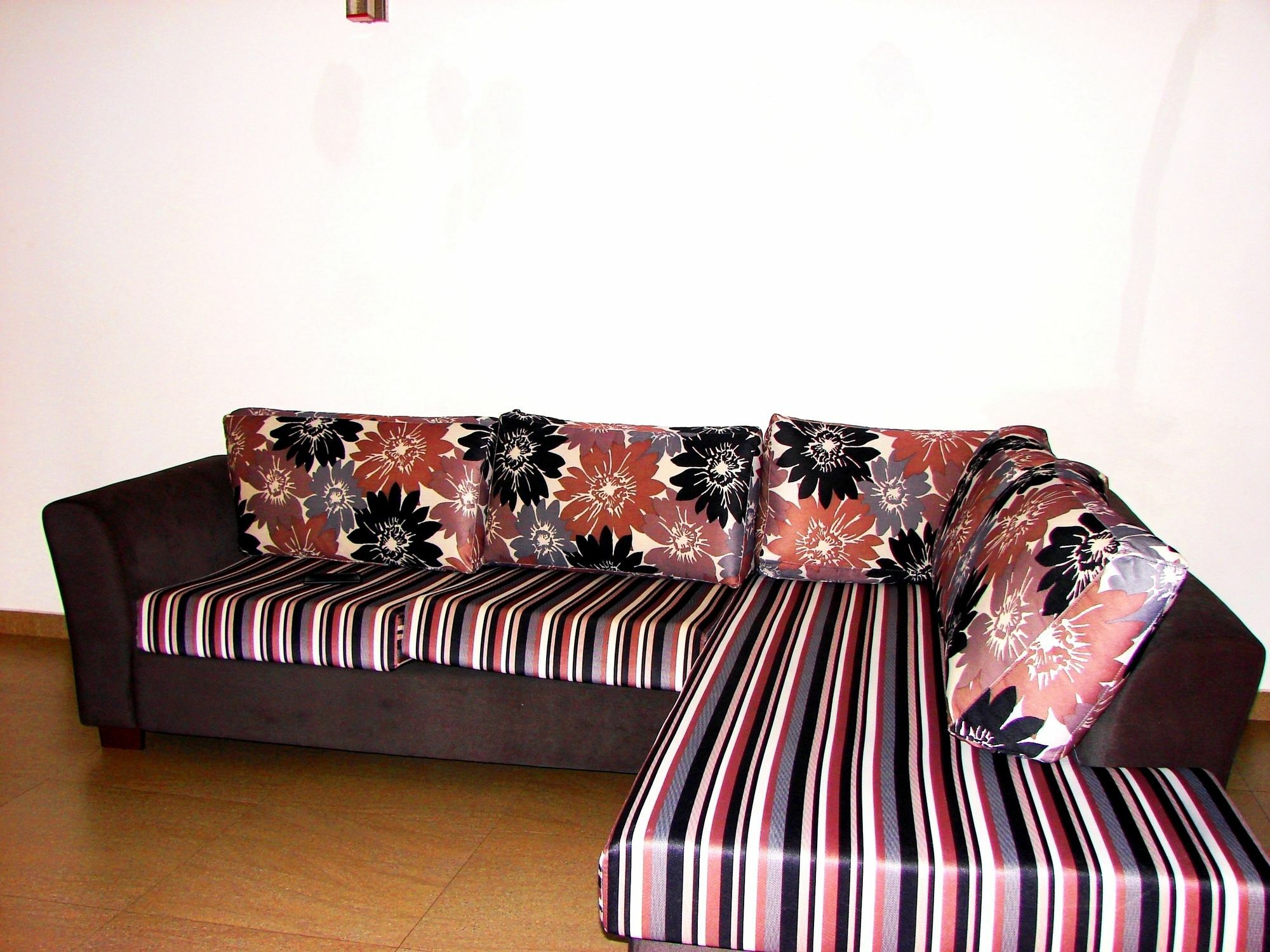 Ocean Breeze Apartment קולומבו מראה חיצוני תמונה