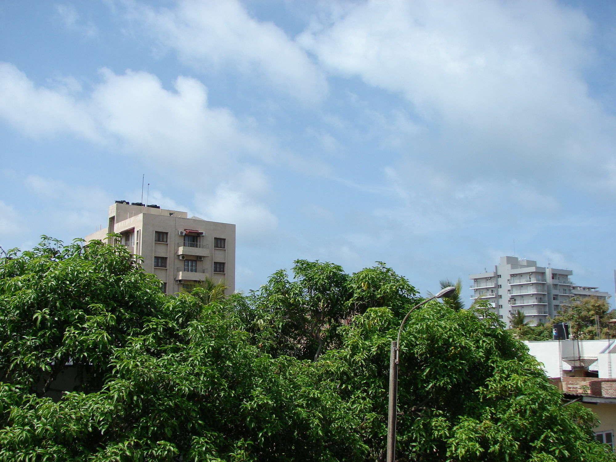 Ocean Breeze Apartment קולומבו מראה חיצוני תמונה