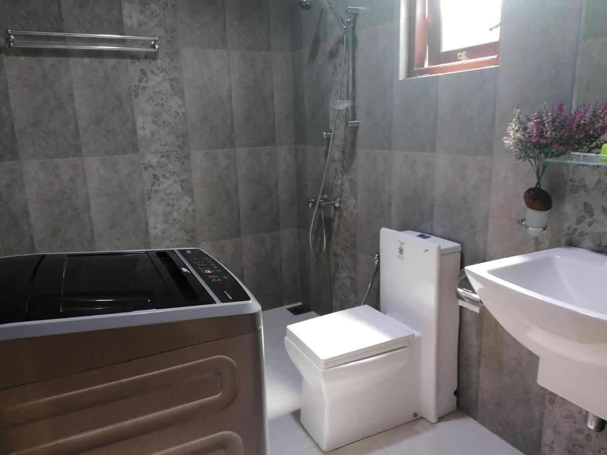 Ocean Breeze Apartment קולומבו מראה חיצוני תמונה